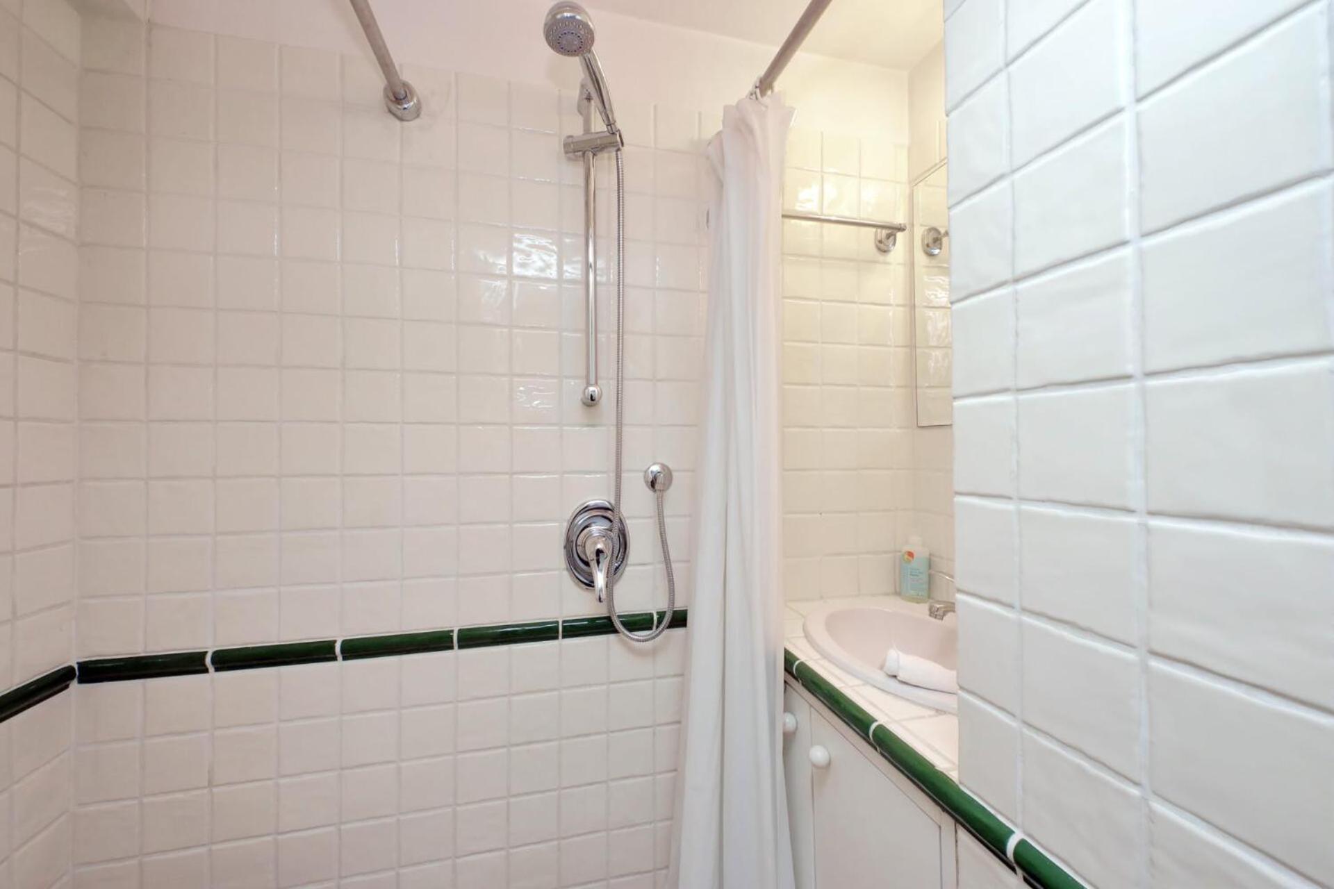 Beautiful In Campo De Fiori Apartment